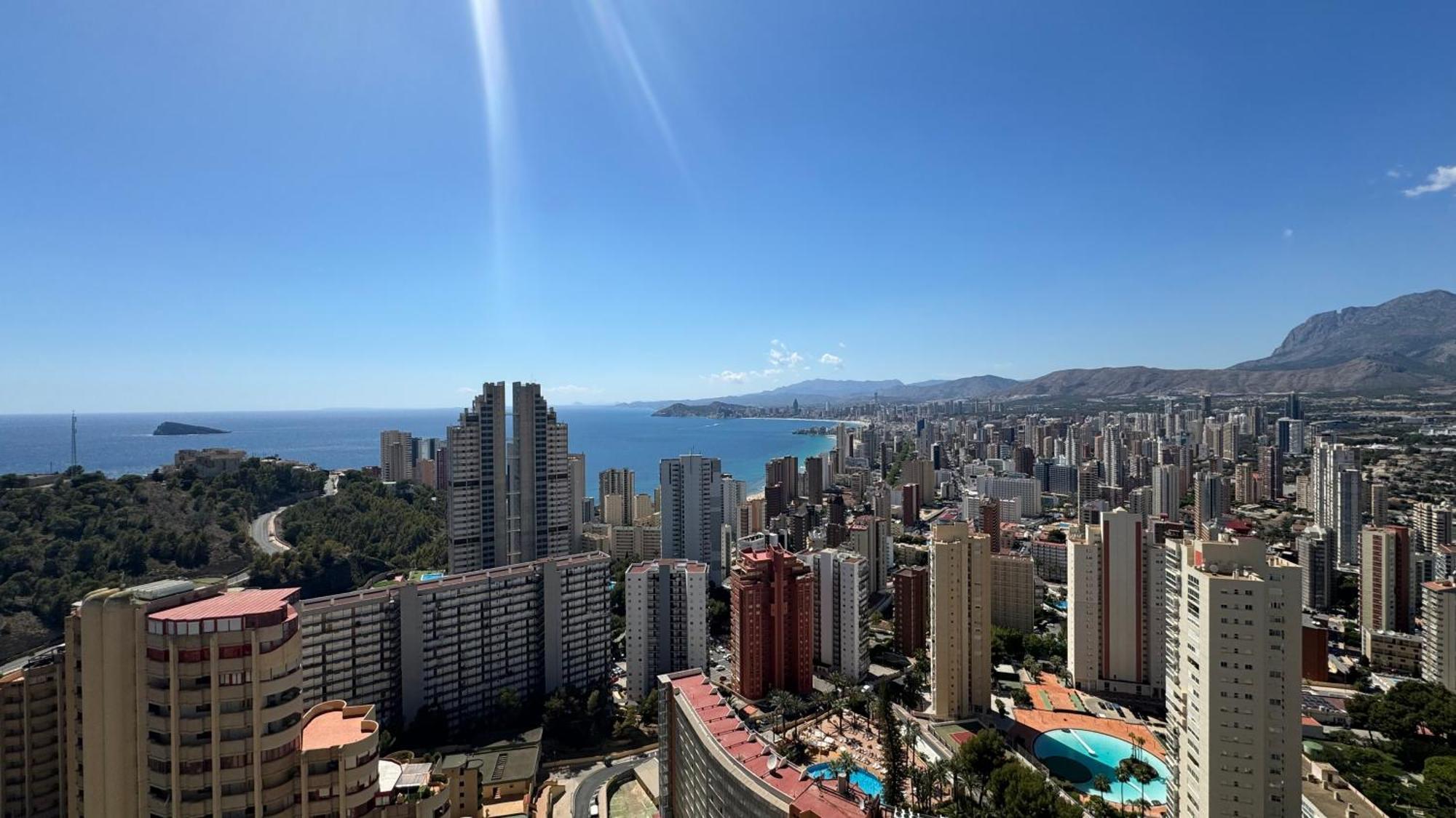 2-Bedroom Apartment With Sea Views Benidorm Exterior photo